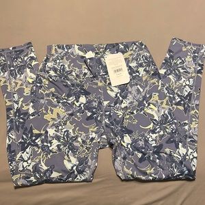 Fabletics High Waisted 7/8 Powerflex Leggings